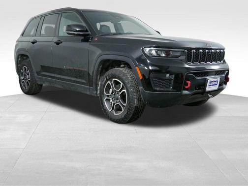 2022 Jeep Grand Cherokee Trailhawk