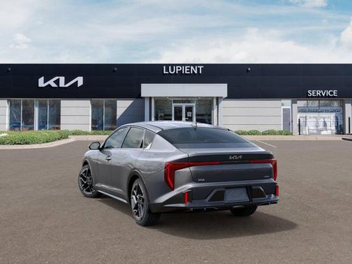 2025 Kia K4 GT-Line