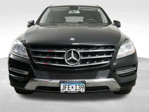 Black 2015 Mercedes-Benz M-Class ML 350 4MATIC