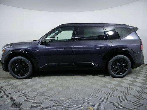 2026 Kia EV9 Land