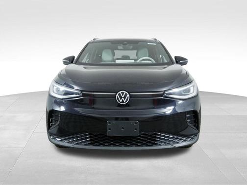 Deep Black Pearl Effect 2023 Volkswagen ID.4 Pro S