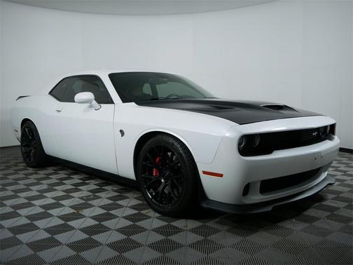2016 Dodge Challenger SRT Hellcat