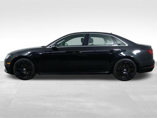 Mythos Black Metallic 2018 Audi A4 2.0T ultra Premium