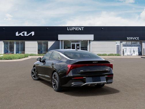 Aurora Black Pearl 2026 Kia K5 GT-Line