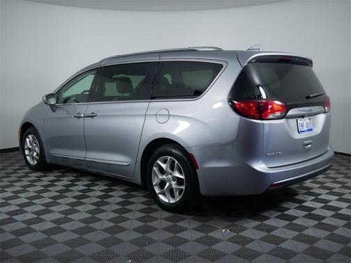 2019 Chrysler Pacifica Touring-L Plus
