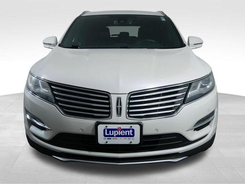 White Platinum Tri-Coat Metallic 2017 Lincoln MKC Reserve
