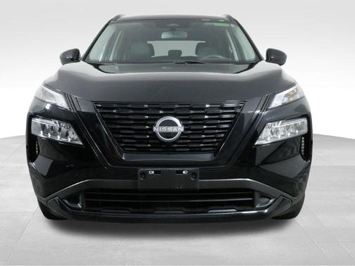 Black 2023 Nissan Rogue SV
