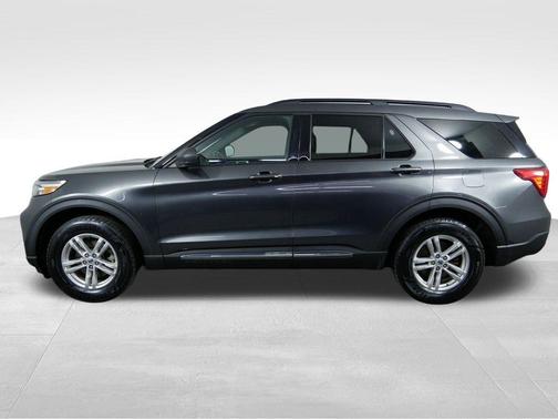 Magnetic 2020 Ford Explorer XLT