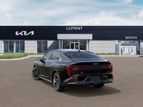 2025 Kia K4 GT-Line