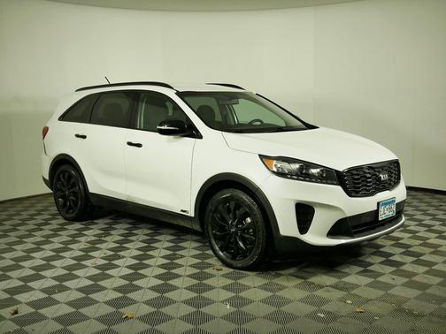 2019 Kia Sorento S