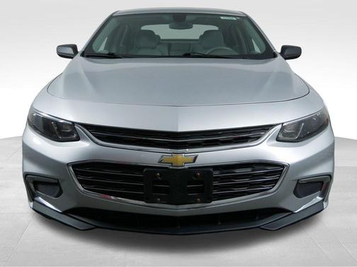Silver Ice Metallic 2017 Chevrolet Malibu 1LS