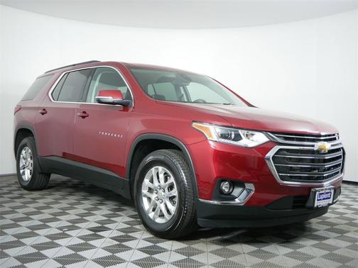 2021 Chevrolet Traverse LT Cloth