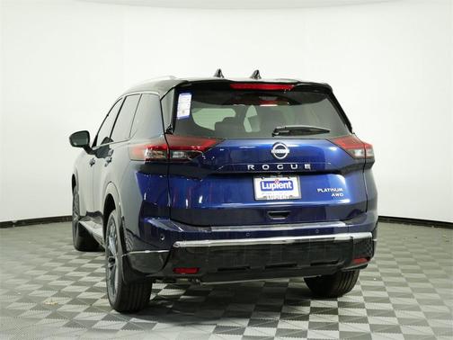 2025 Nissan Rogue Platinum
