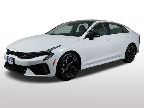 Snow White Pearl 2025 Kia K5 GT-Line