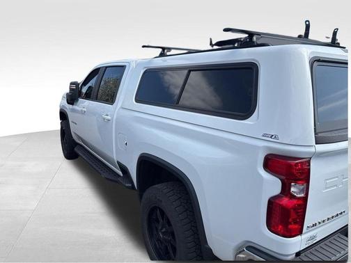 Summit White 2021 Chevrolet Silverado 2500 LT