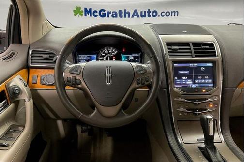 2013 Lincoln MKX Base