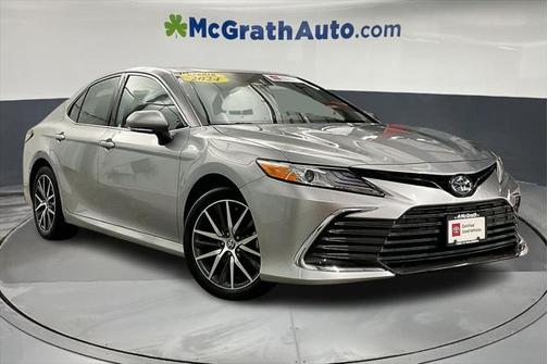 2024 Toyota Camry Hybrid XLE