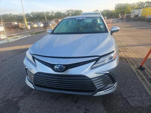 2024 Toyota Camry Hybrid XLE