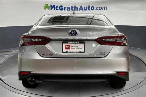 2024 Toyota Camry Hybrid XLE