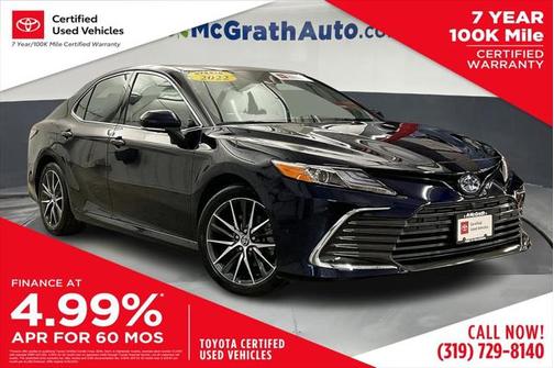 2022 Toyota Camry Hybrid XLE