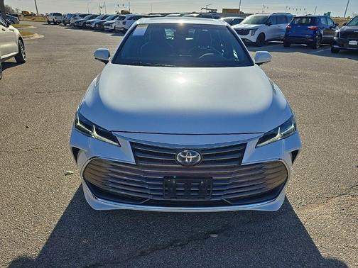 2021 Toyota Avalon Hybrid Limited