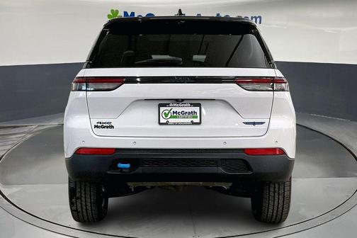 2023 Jeep Grand Cherokee 4xe Trailhawk