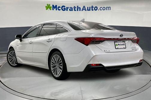 2019 Toyota Avalon Hybrid Limited