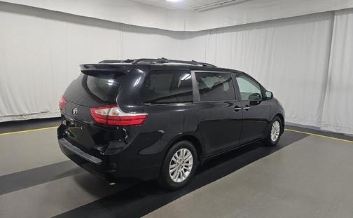 2015 Toyota Sienna XLE Premium