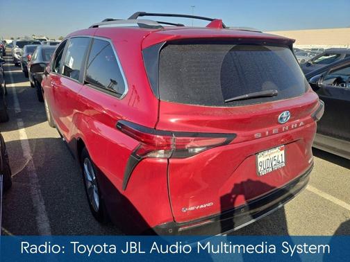 2025 Toyota Sienna Limited