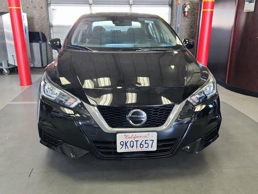 2021 Nissan Versa 1.6 SV
