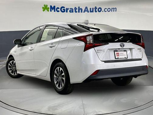 Wind Chill Pearl 2022 Toyota Prius XLE