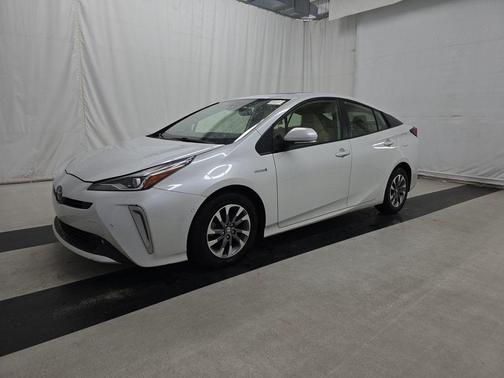 Wind Chill Pearl 2022 Toyota Prius XLE