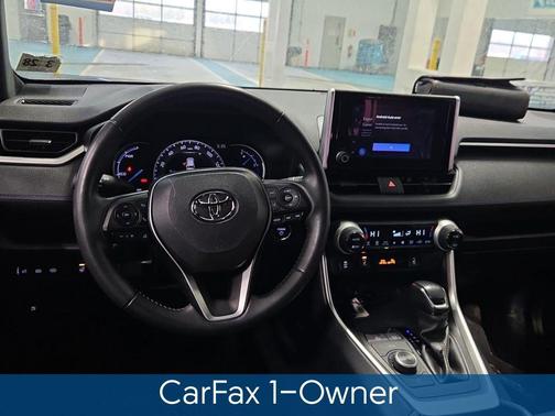 2023 Toyota RAV4 Hybrid SE