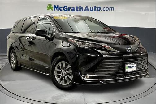 2021 Toyota Sienna XLE 7 Passenger