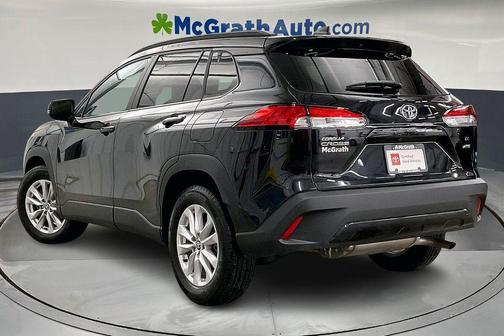 2025 Toyota Corolla Cross LE