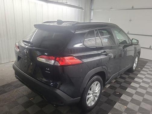 2025 Toyota Corolla Cross LE