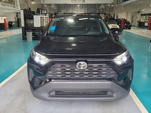 Midnight Black Metallic 2022 Toyota RAV4 XLE