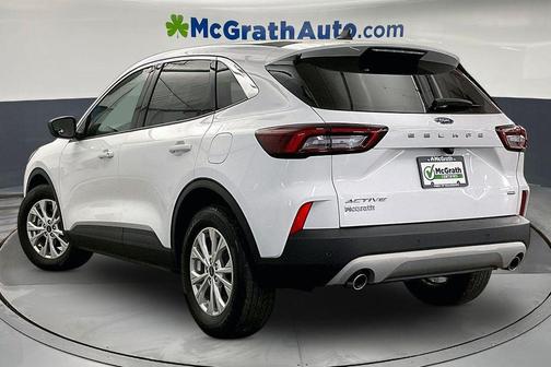 Oxford White 2023 Ford Escape Active