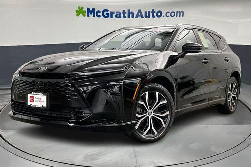 2025 Toyota Crown Signia XLE