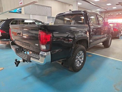 2018 Toyota Tacoma SR