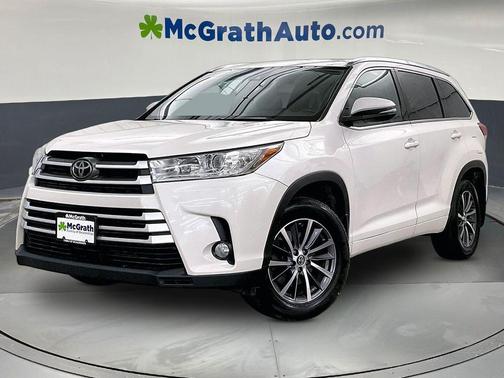 Blizzard Pearl 2017 Toyota Highlander XLE