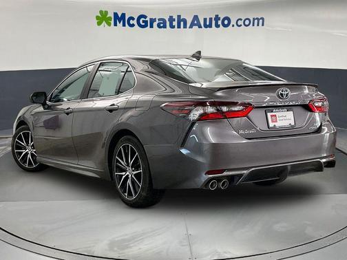 Predawn Gray Mica 2021 Toyota Camry SE