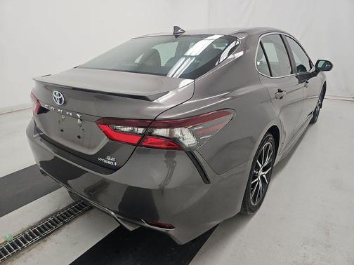 Predawn Gray Mica 2021 Toyota Camry SE