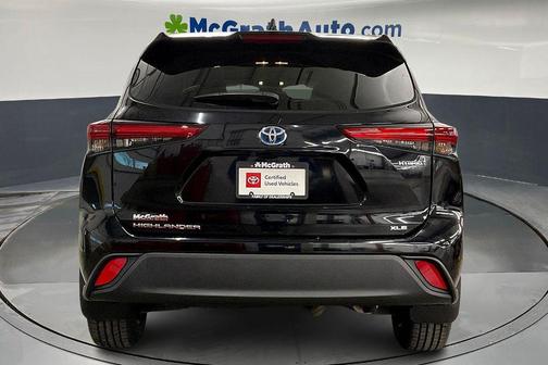 2023 Toyota Highlander Hybrid XLE