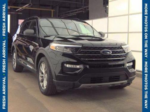 Agate Black Metallic 2020 Ford Explorer XLT