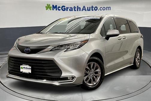 2021 Toyota Sienna XLE 7 Passenger