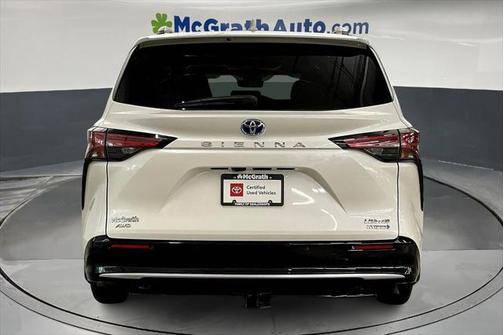 2021 Toyota Sienna Limited 7-Passenger