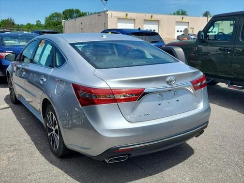 2017 Toyota Avalon XLE Premium