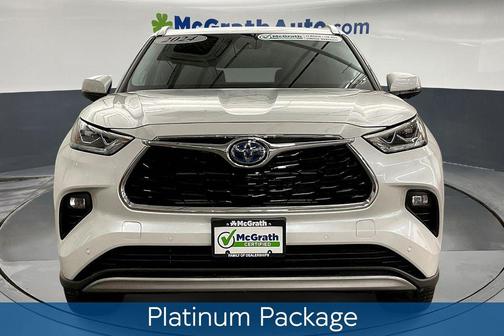 2024 Toyota Highlander Hybrid Platinum