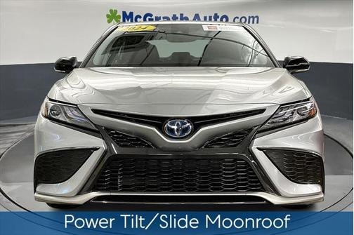 2024 Toyota Camry Hybrid SE